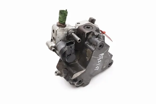 Pompe à injection OEM 30756125 pour Volvo D5244T image 2