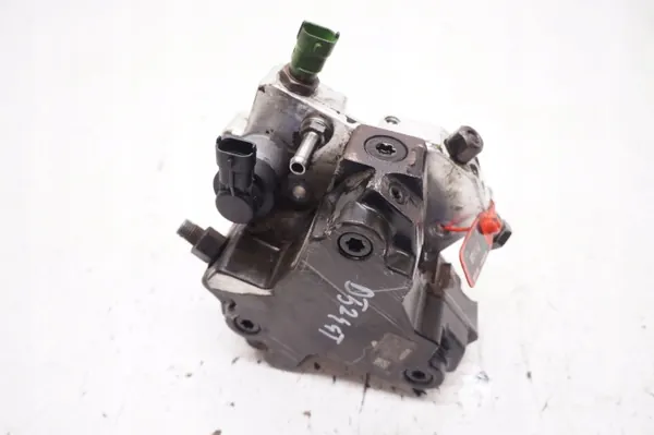Pompe à injection OEM 30756125 pour Volvo D5244T image 4