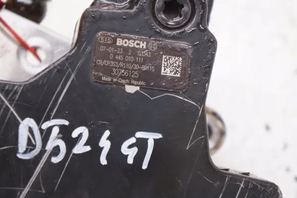 Pompe à injection OEM 30756125 pour Volvo D5244T image 7