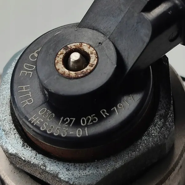 Audi Hochdruckpumpe 03C 127 025 R image 4