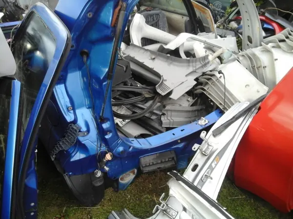 Suzuki Splash Heckkotflügel OEM 99RT-M582 Gebraucht image 2