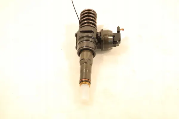 Inyector OEM 0414720216 para Skoda Octavia I 1.9TDI image 2