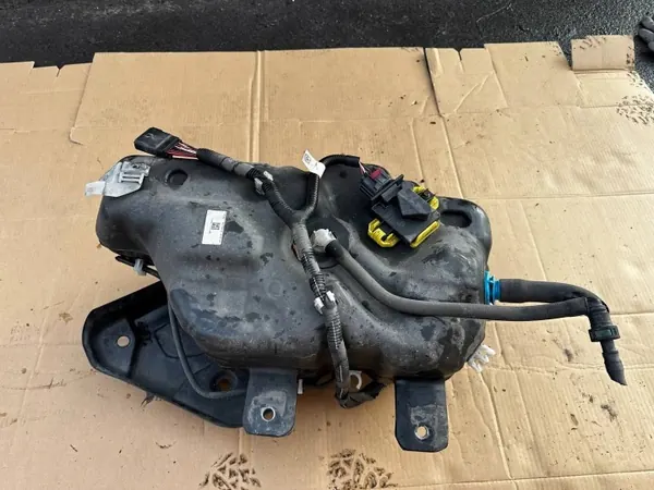 Tanque AdBlue usado OEM Gk215j228Ae para Ford Transit image 2