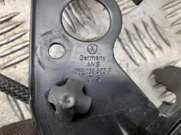 Vanne de vide AUDI A7 (4GA, 4GF) 3.0L 2011 06E133520F image 3