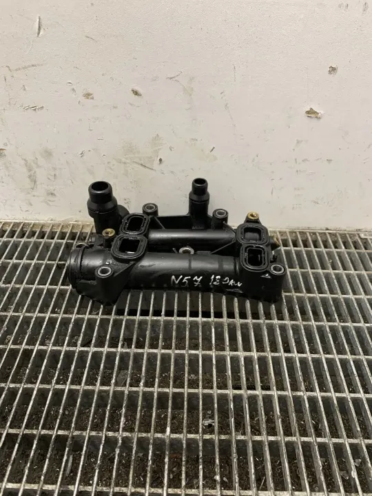 BMW Oliefilterbasis OEM 7037933 voor 5-serie F10/F11 image 2