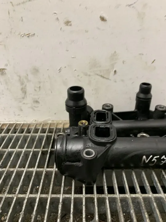 BMW Oliefilterbasis OEM 7037933 voor 5-serie F10/F11 image 3