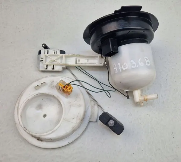 Bomba de combustível Porsche Panamera 970 3.6 V6 OEM 97020142502 image 2