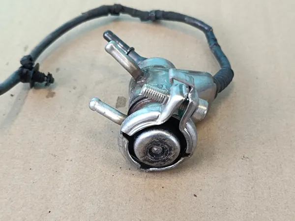 Injecteur AdBlue CUPRA FORMENTOR 2.0 TDI 110KW 2024 05L131113Q image 4