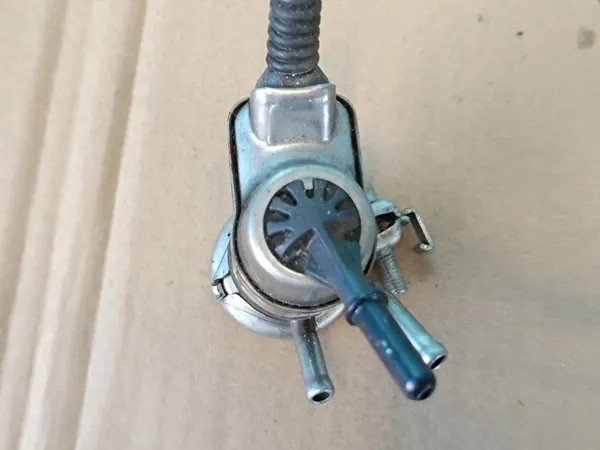 Injecteur AdBlue CUPRA FORMENTOR 2.0 TDI 110KW 2024 05L131113Q image 9