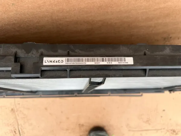 Condenseur AC OEM P8891267635 pour Volvo XC40 image 3