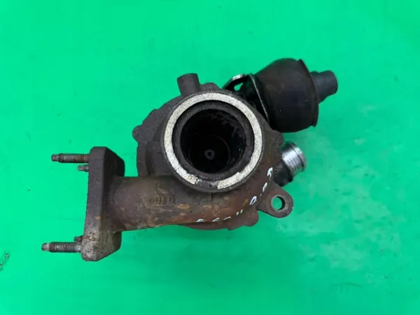 Turboahdin OEM 31312713 Volvo S60 II V60 2.0D:lle image 6