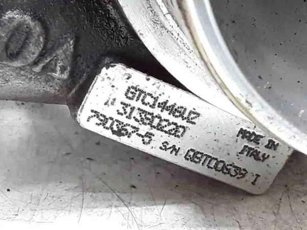 Turbo VOLVO V40 Hatchback GTC1446VZ 2.0D 110kW image 4