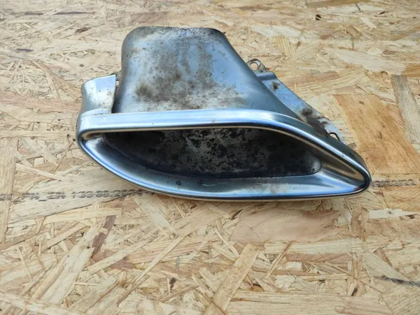 Punta de escape derecha Mercedes OEM A2464900427 image 2