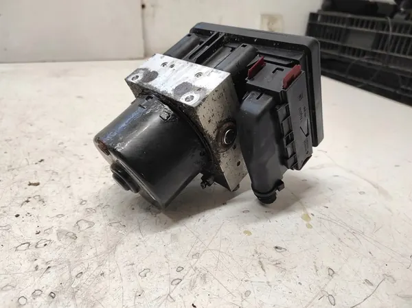 OPEL ASTRA H 3 III 04-1.6 POMPE ABS 13213610 image 4