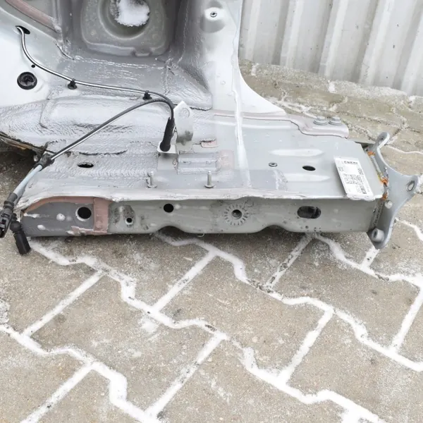 Fram höger spårarm OEM 1EA803110 image 5