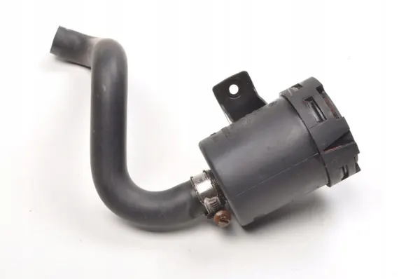 OEM 6G33-9F984-CA hiilifilteri Aston Martin Vantage image 3