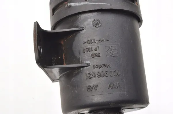 OEM 6G33-9F984-CA hiilifilteri Aston Martin Vantage image 5
