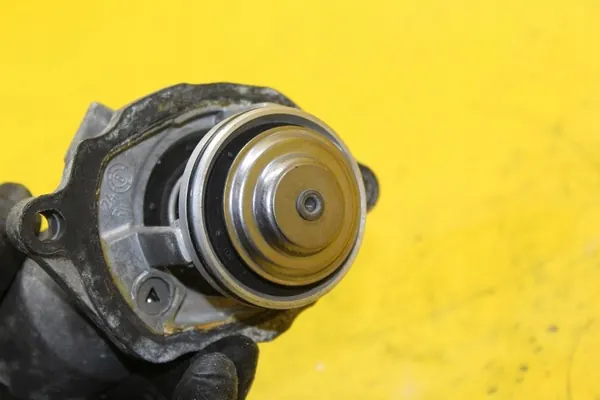 Carcasa de termostato W212 3.5 B A2722000115 image 4