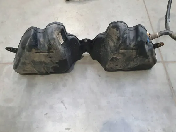 Bränsletank OEM 7205076 för BMW 5 F11 XDrive 2.0D image 5