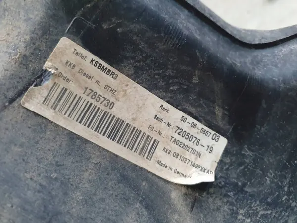 Bränsletank OEM 7205076 för BMW 5 F11 XDrive 2.0D image 6