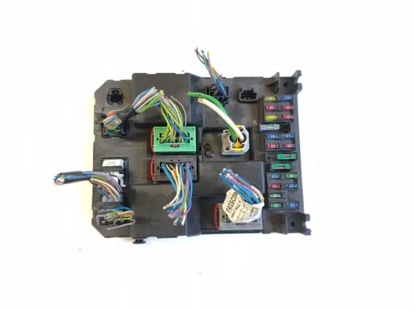 Module BSI OEM 9651197580A pour Peugeot 307 Citroen C5 image 2