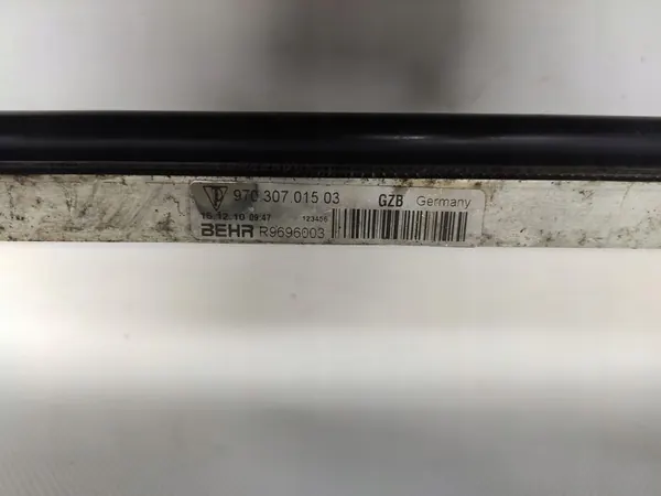 Oliekoeler Porsche Panamera 970 97030701505 image 3