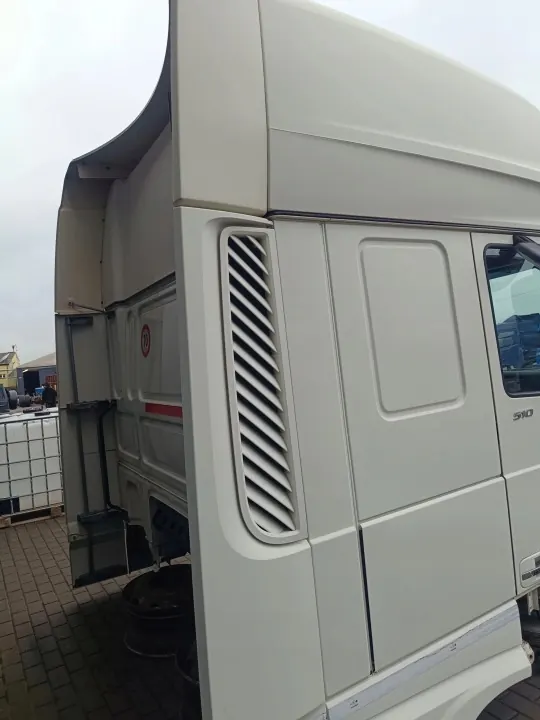 Cabine DAF XF 106 OEM 1811559 - État Utilisé image 4