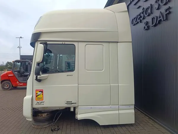 Cabine DAF XF 106 OEM 1811559 - État Utilisé image 5