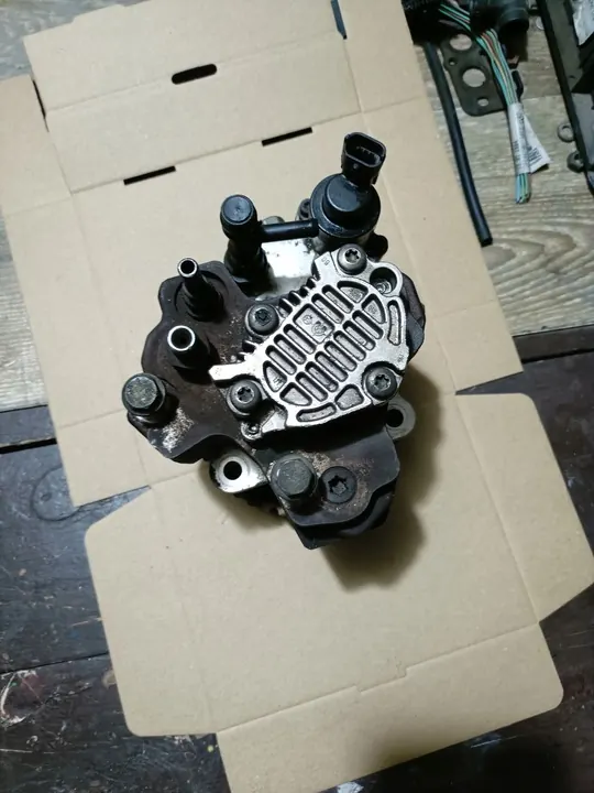 Kraftstoffpumpe Renault Laguna 1.9 DCI Volvo. OEM Jbvbnmkm image 4