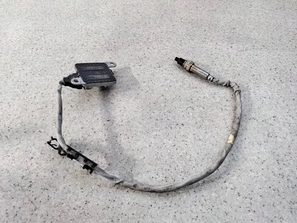 SONDA NOX SKODA SUPERB III 2.0 TDI image 2