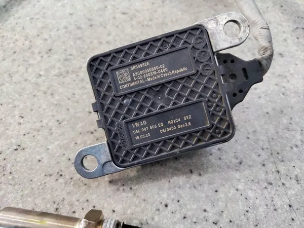 SONDA NOX SKODA SUPERB III 2.0 TDI image 4