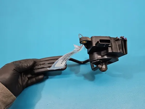Gaspedaalpotentiometer OEM 8200139319 Renault Modus image 3