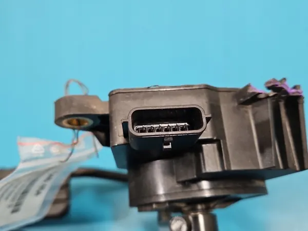Gaspedaalpotentiometer OEM 8200139319 Renault Modus image 4