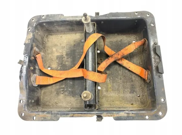 Iveco Batteriebehälter OEM 5801258710 - Gebraucht image 2