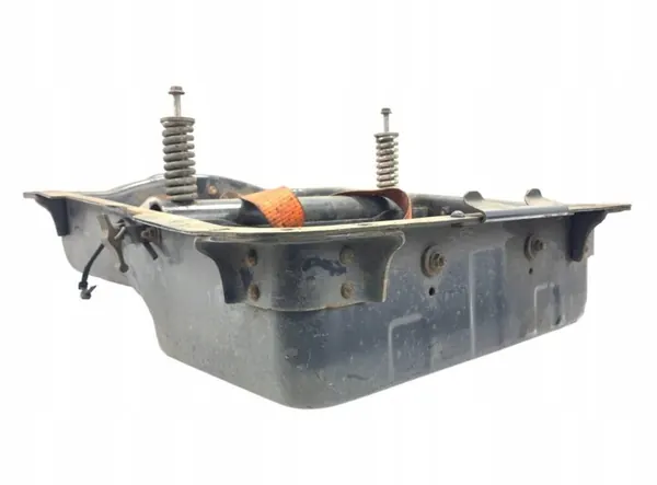Iveco Batteriebehälter OEM 5801258710 - Gebraucht image 5