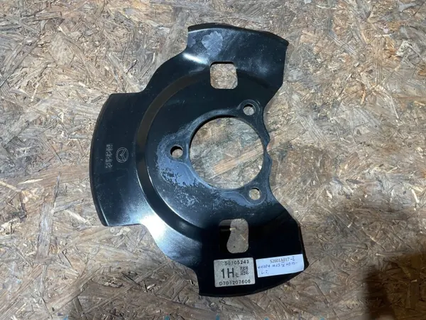 Mazda MX5 ND Linker Achter Remschild OEM S2601A017 image 2