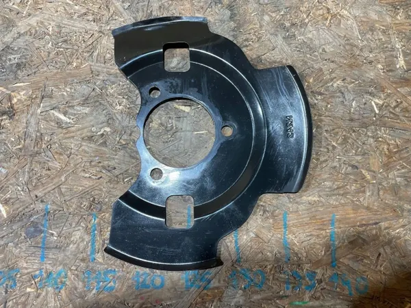 Mazda MX5 ND Linker Achter Remschild OEM S2601A017 image 3