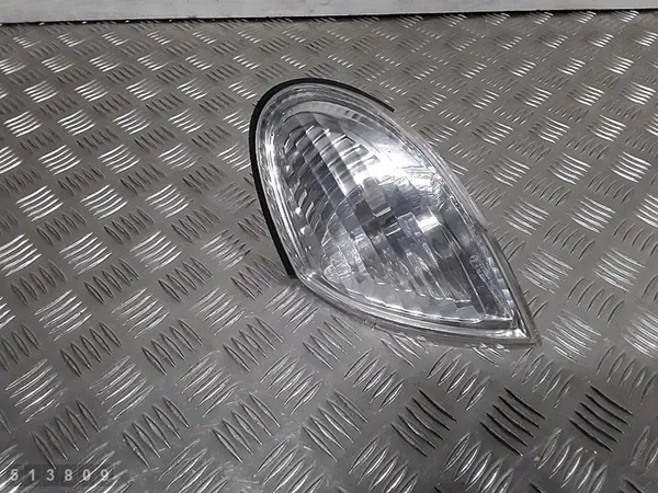 Luz de Sinal 2001 Nissan Almera 26135bm415 image 2