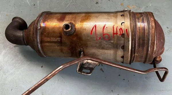 Catalizador DPF usado Citroen Peugeot 1.6HDI K493 image 2