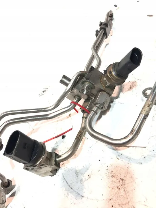 Kraftstoffleitung Audi Q7 4L 06E906051E image 3