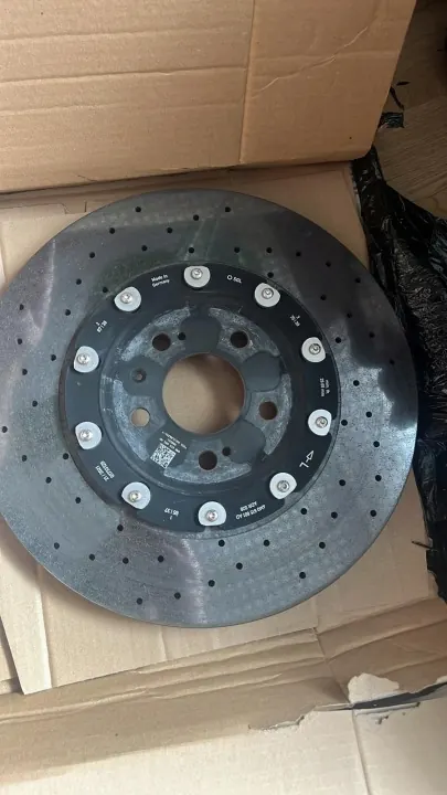 Disques de frein céramique OEM IZQTEILE pour Audi RS6/RS7 C8 image 7