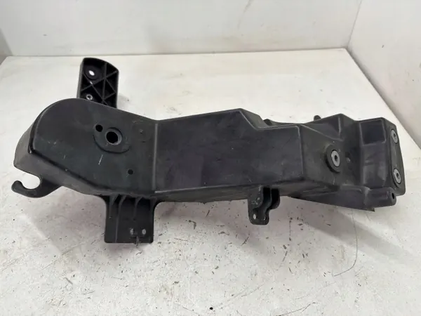 Dodge Durango 2018 Côté droit Supports OEM 68227826AA image 3