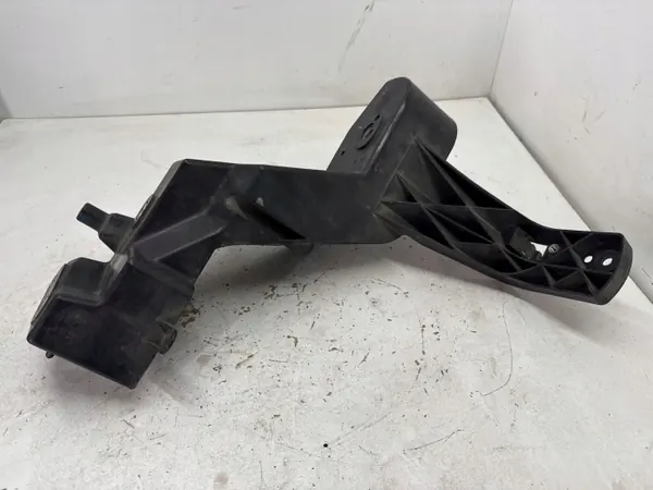 Dodge Durango 2018 Côté droit Supports OEM 68227826AA image 4