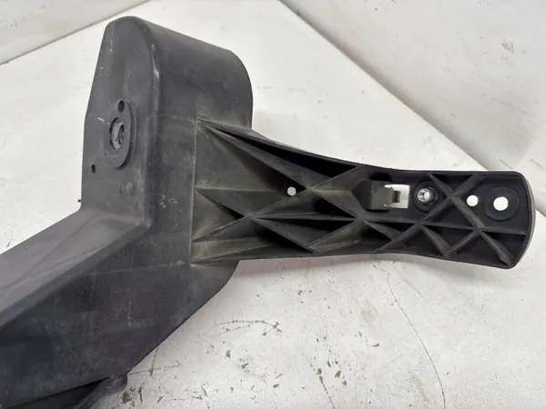 Dodge Durango 2018 Côté droit Supports OEM 68227826AA image 7