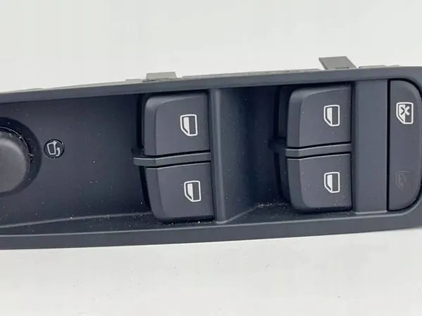 Linker voorraam Audi A1 I 8X 5-deurs image 3