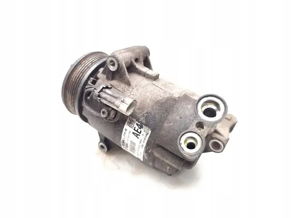 Vauxhall Zafira A/C Kompressori 1.9 CDTI Diesel 2009 OEM image 4