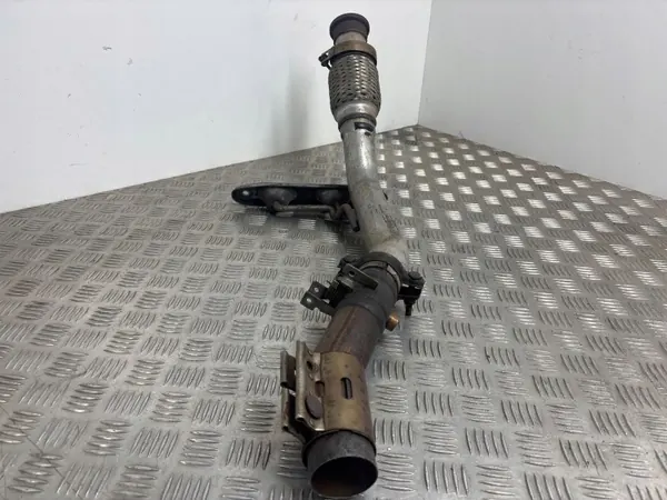 Tubo flexível escape Audi A3 S3 8V 2015 OEM UVY38181 image 4