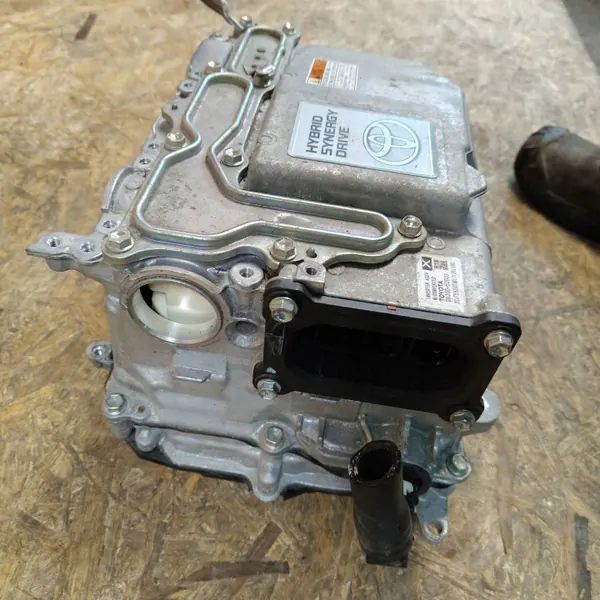 Amortisseur d'onduleur Toyota Yaris III 1.5B OEM G9200-52033 image 4