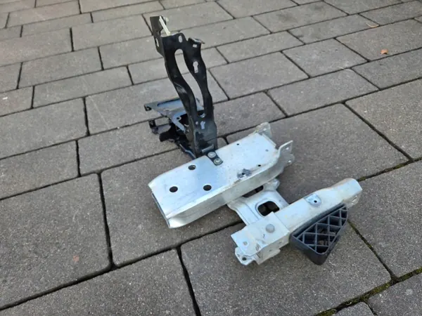 OEM 7266192 8051190 BMW Scheinwerferhalterung Rechts Vorne image 8