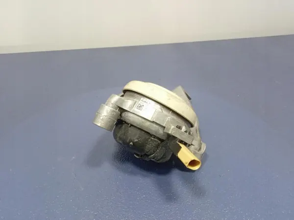 Motorfäste OEM 4M0399201H för Audi SQ8 4.0 TFSI image 3